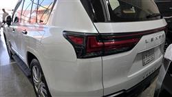 لكزس LX